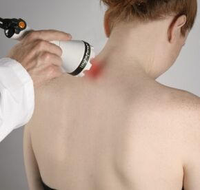 Laser therapy will help relieve inflammation and activate the regeneration of neck tissues